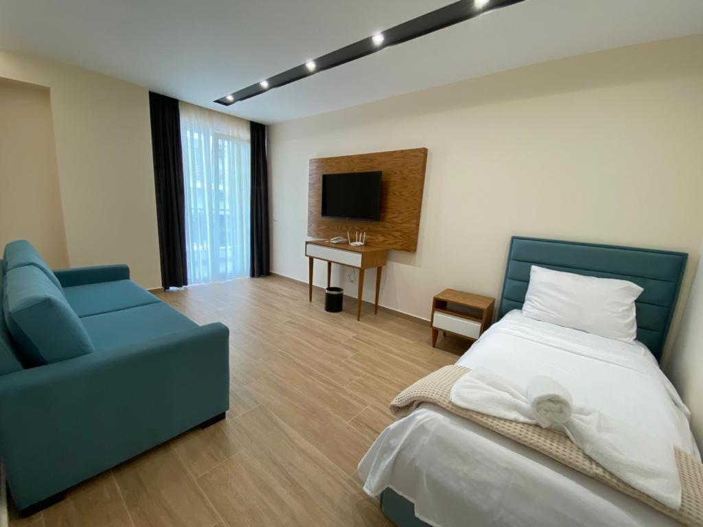 Milenium Hotel Shengjin Luaran gambar