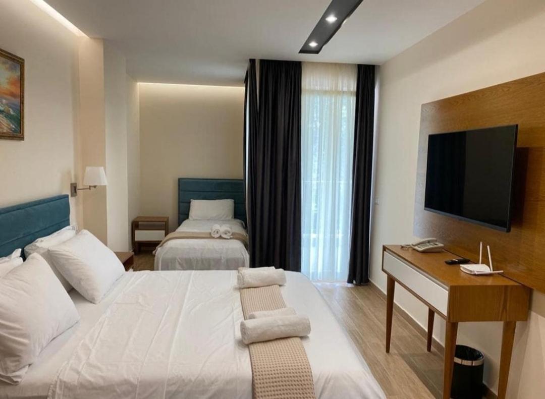 Milenium Hotel Shengjin Luaran gambar